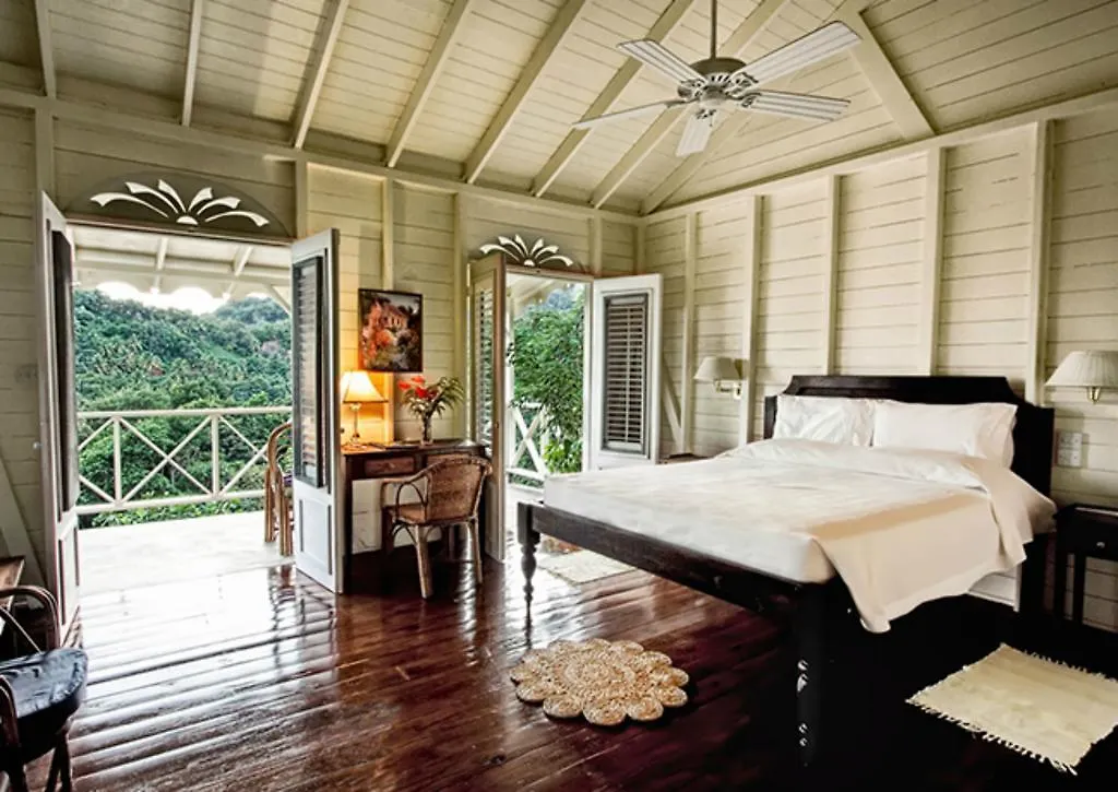 Beau Rive Hotel Castle Bruce Dominica