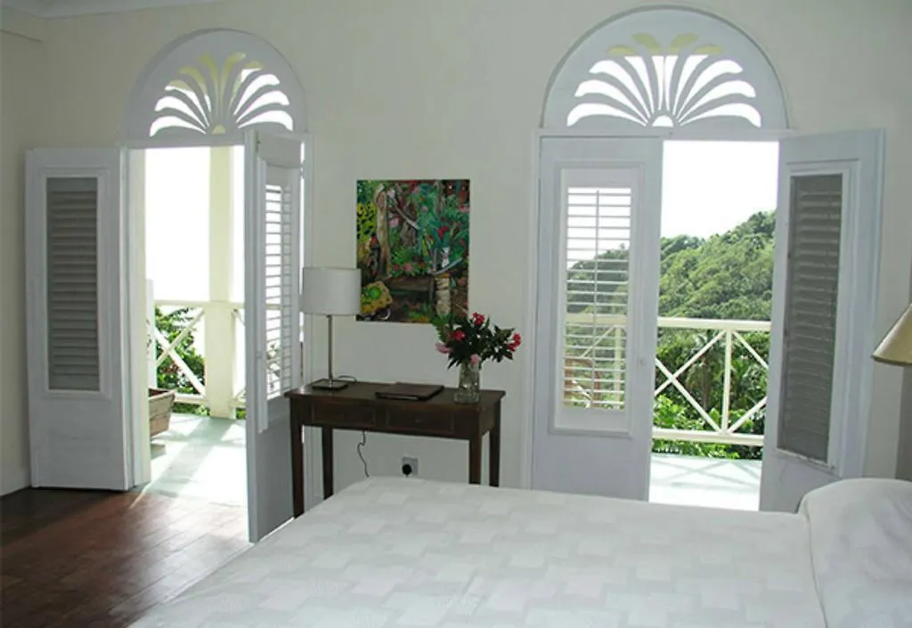 Beau Rive Hotel Castle Bruce
